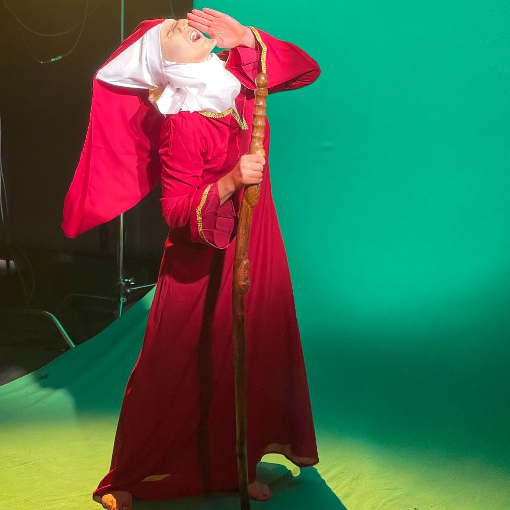 RED RENAISSANCE DRESS W/ HANDMADE HEADPIECE